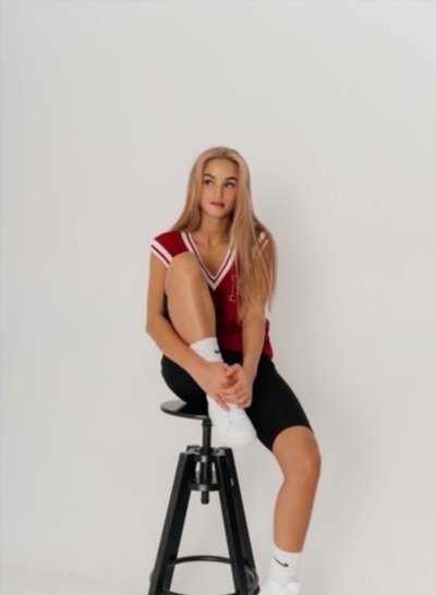 eskort tjejer i Skillinge - Top Models Eskorts